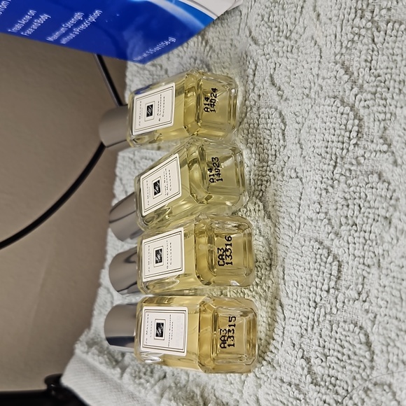 Jo  Malone  Colone - Picture 3 of 3